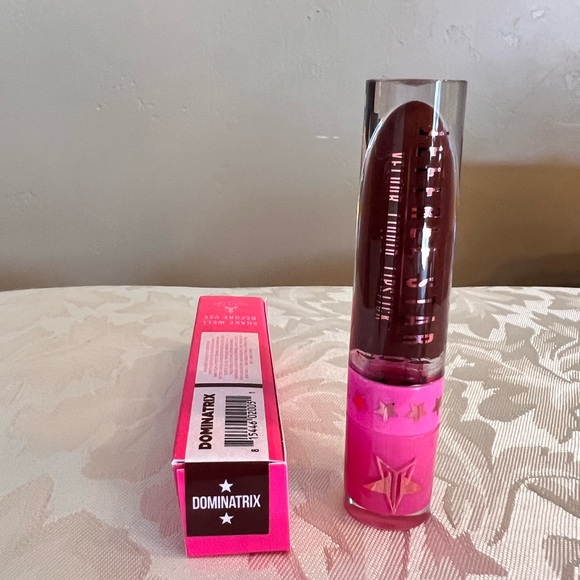 2/$21💋NIB~DOMINATRIX~ Supreme Gloss Jeffree Star - Picture 7 of 11
